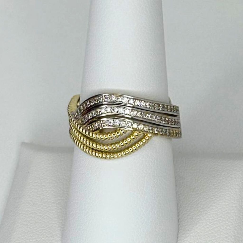 Anillo de Oro 10K con Zirconia - Imagen 3