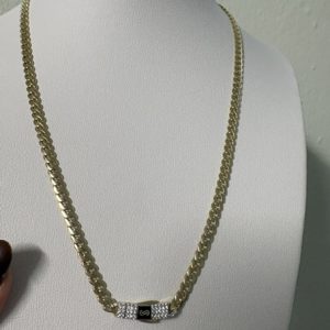 cadena 4 por 16 en oro de 10kt